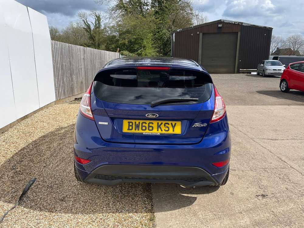 FORD FIESTA ST-LINE - Image 7