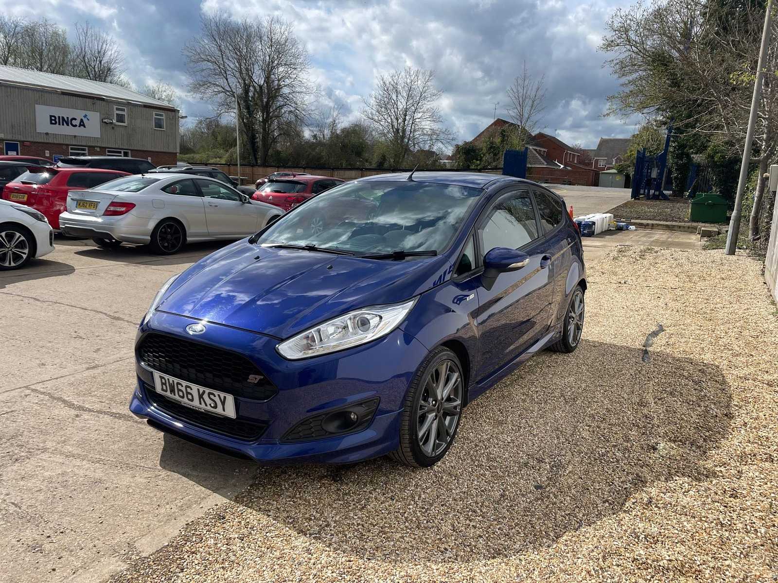 FORD FIESTA ST-LINE - Image 3